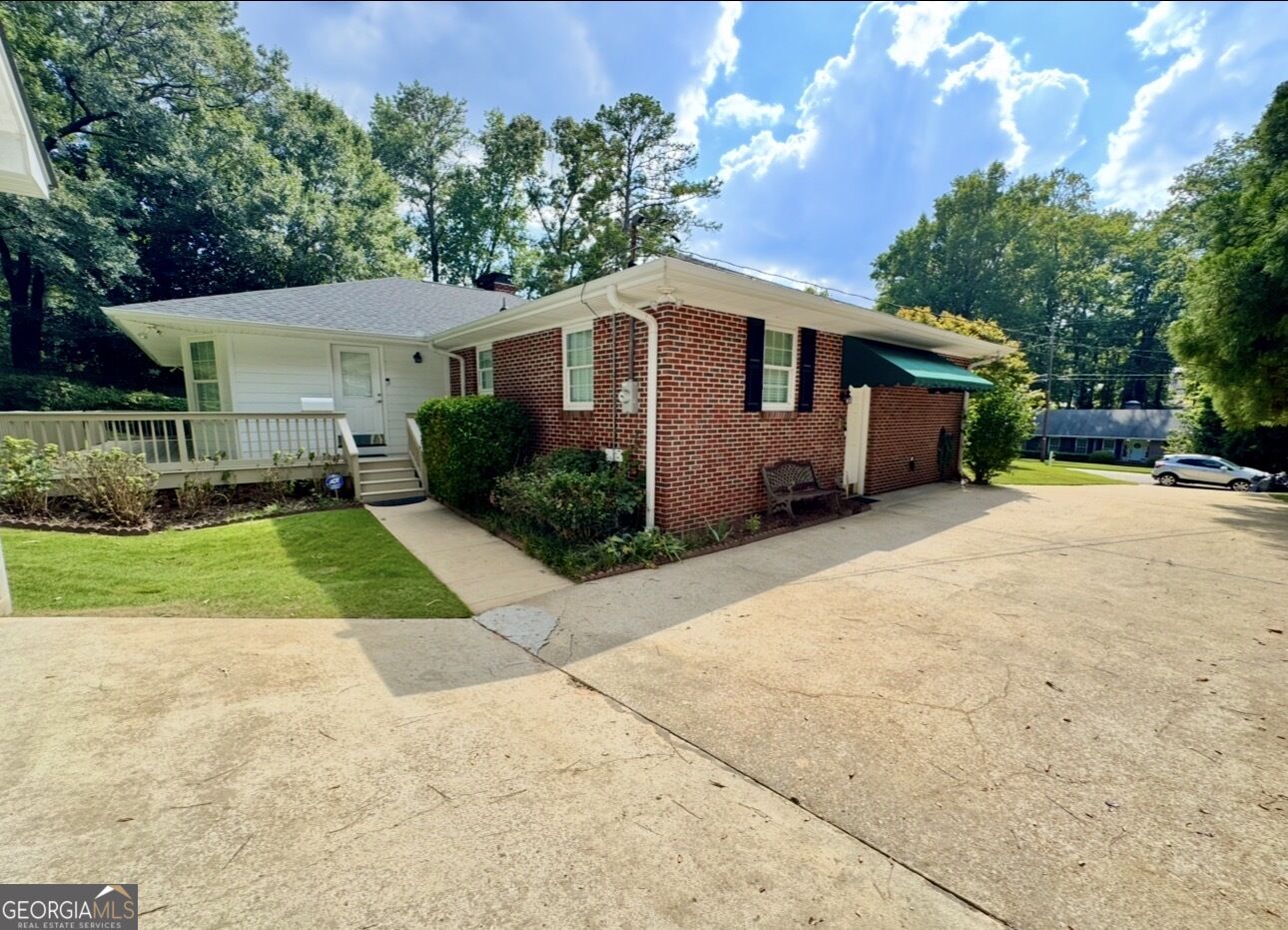 715 Ridgecrest Road LaGrange, GA 30240 - Photo 5 of 25 Gallery Image 5