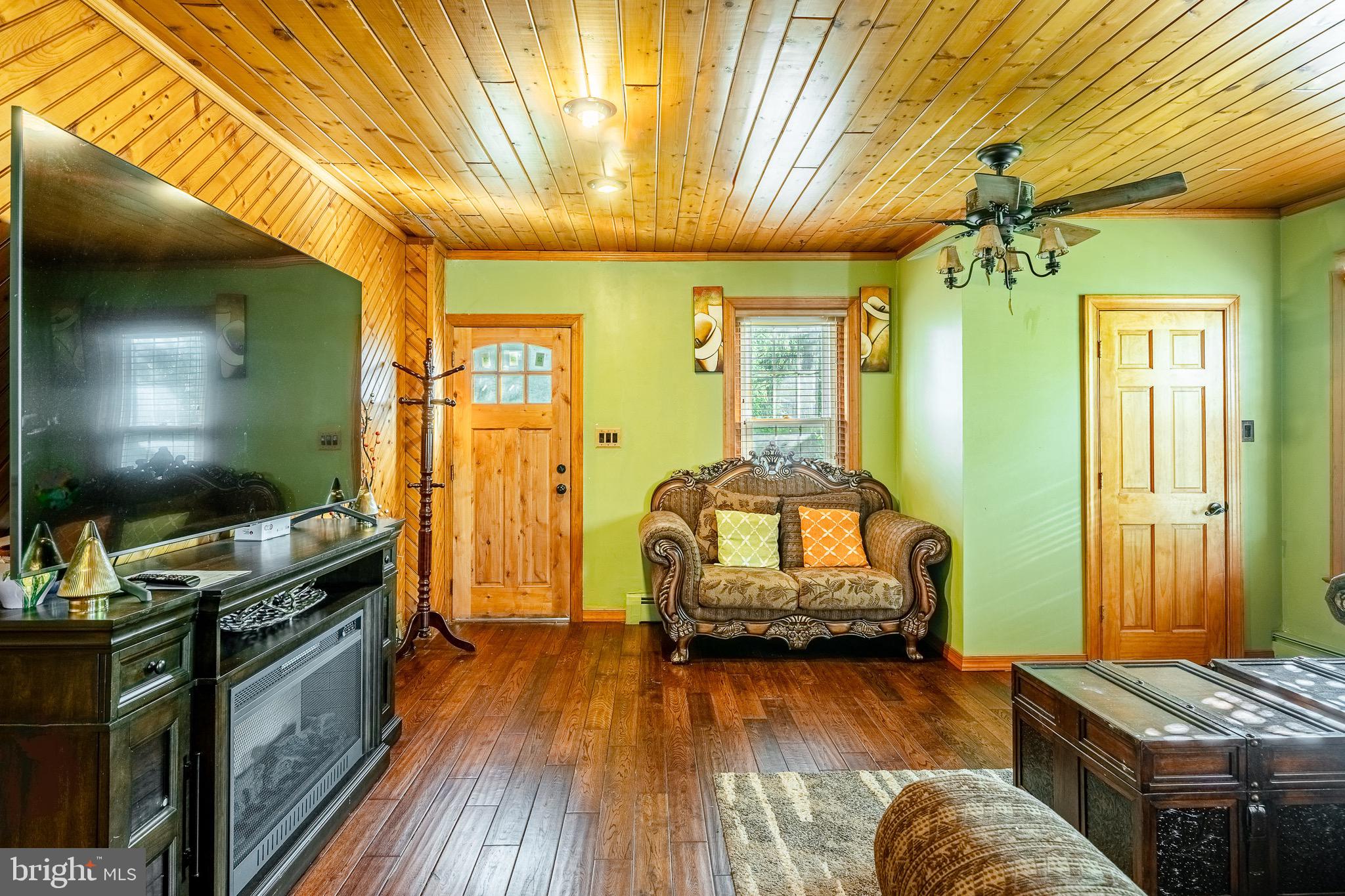 126 Pine Ford Road Pottstown, PA 19464 - Photo 5 of 26