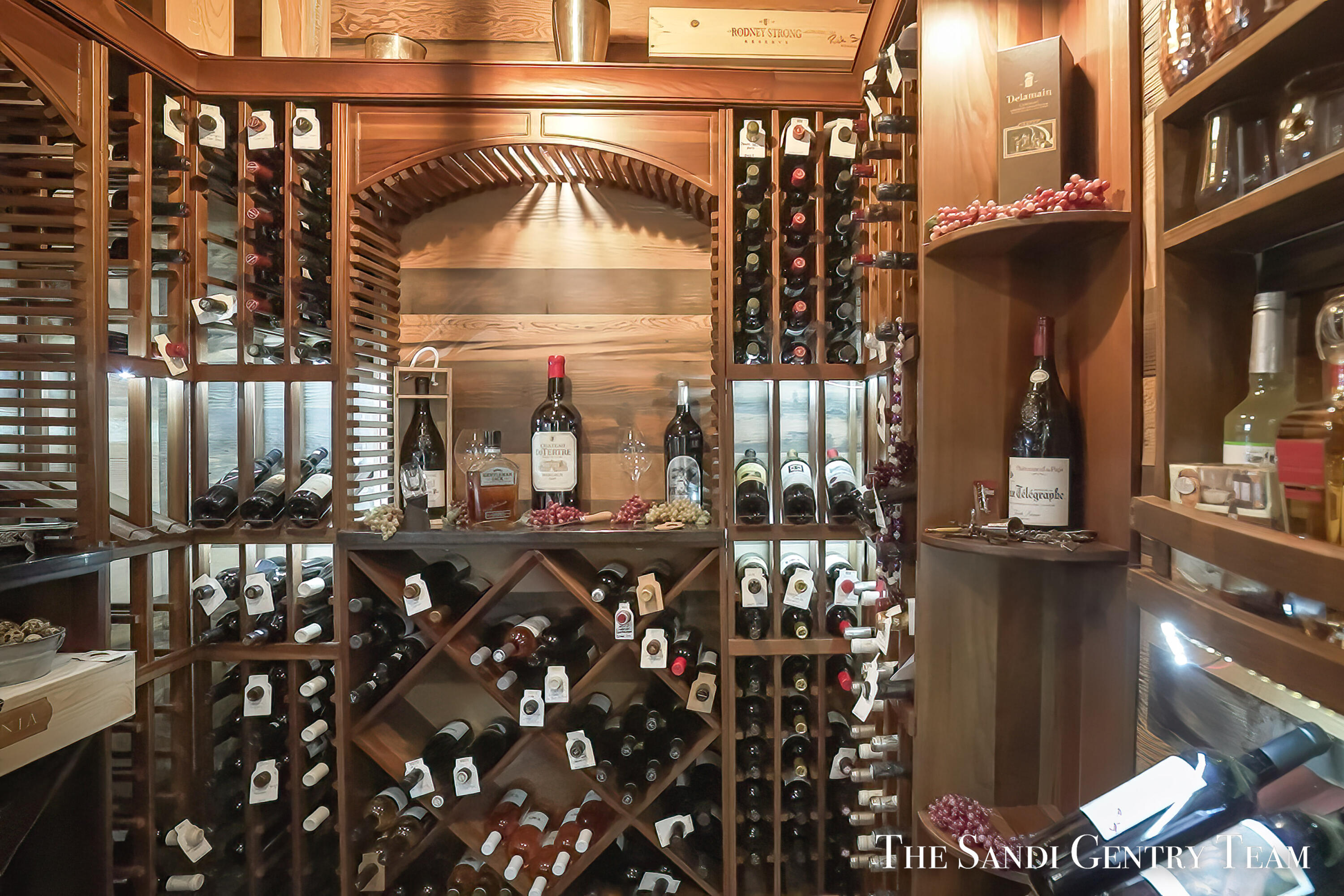 10370 State Road Nunica, MI 49448 - Photo 15 of 76 wine cellar0002