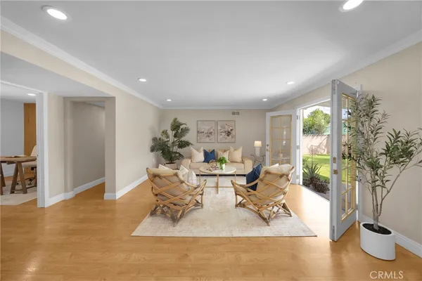 $1,000,000 | 518 Sheree Lane, Placentia, CA 92870