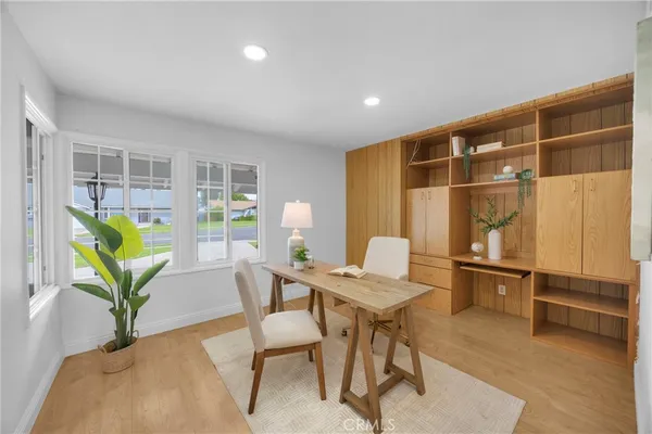 $1,000,000 | 518 Sheree Lane, Placentia, CA 92870