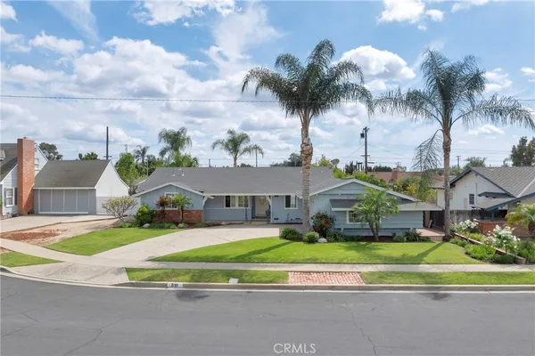 $1,000,000 | 518 Sheree Lane, Placentia, CA 92870