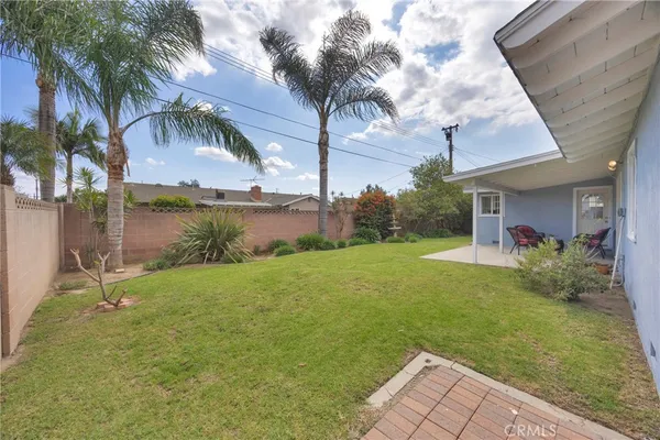 $1,000,000 | 518 Sheree Lane, Placentia, CA 92870