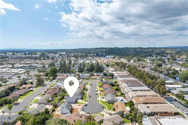 $1,000,000 | 518 Sheree Lane, Placentia, CA 92870