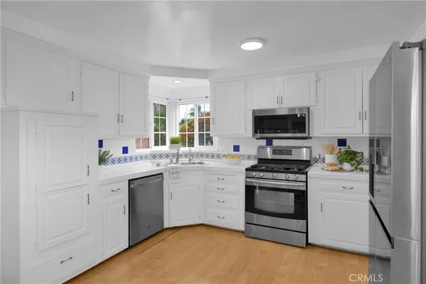 $1,000,000 | 518 Sheree Lane, Placentia, CA 92870