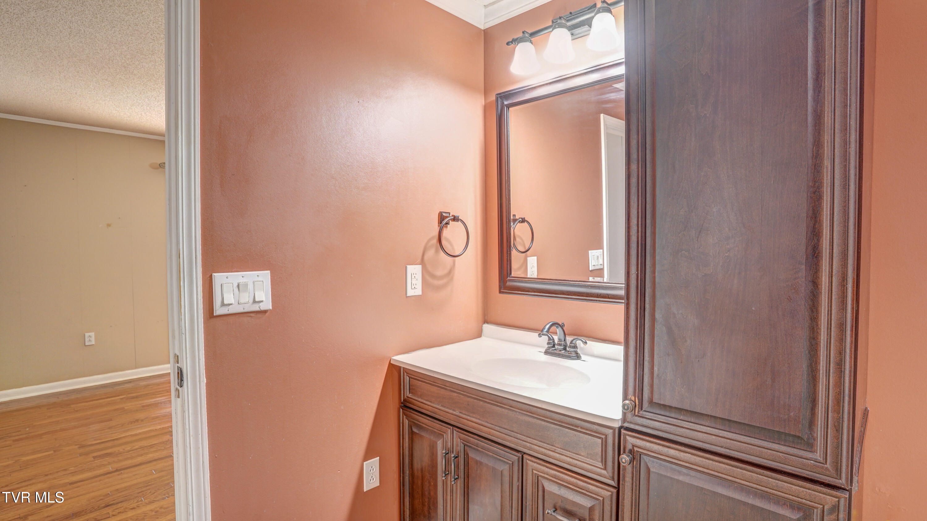 310 Winegate Road Blountville, TN 37617 - Photo 38 of 50 DSC03052_3_4_5_6