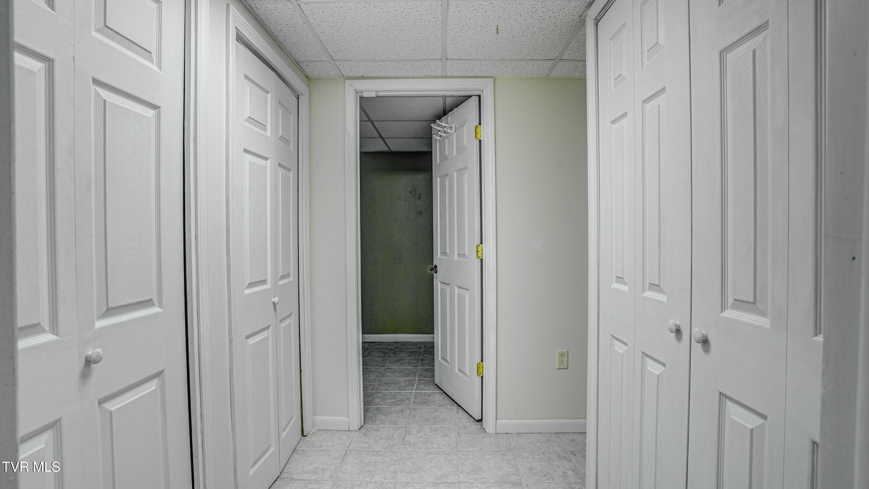 310 Winegate Road Blountville, TN 37617 - Photo 46 of 50 DSC03092_3_4_5_6