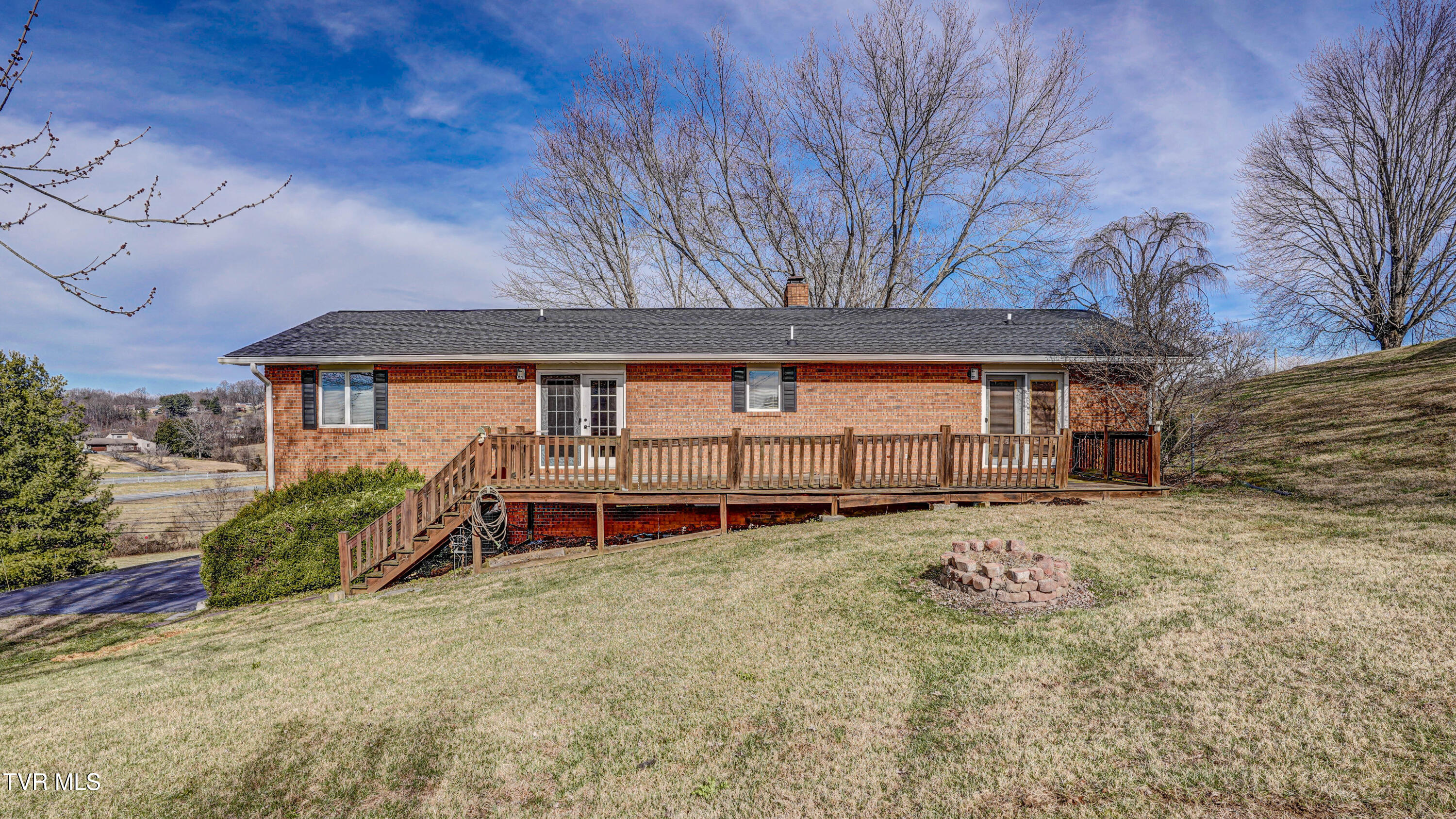 310 Winegate Road Blountville, TN 37617 - Photo 5 of 50 DSC02887_88_89_90_91