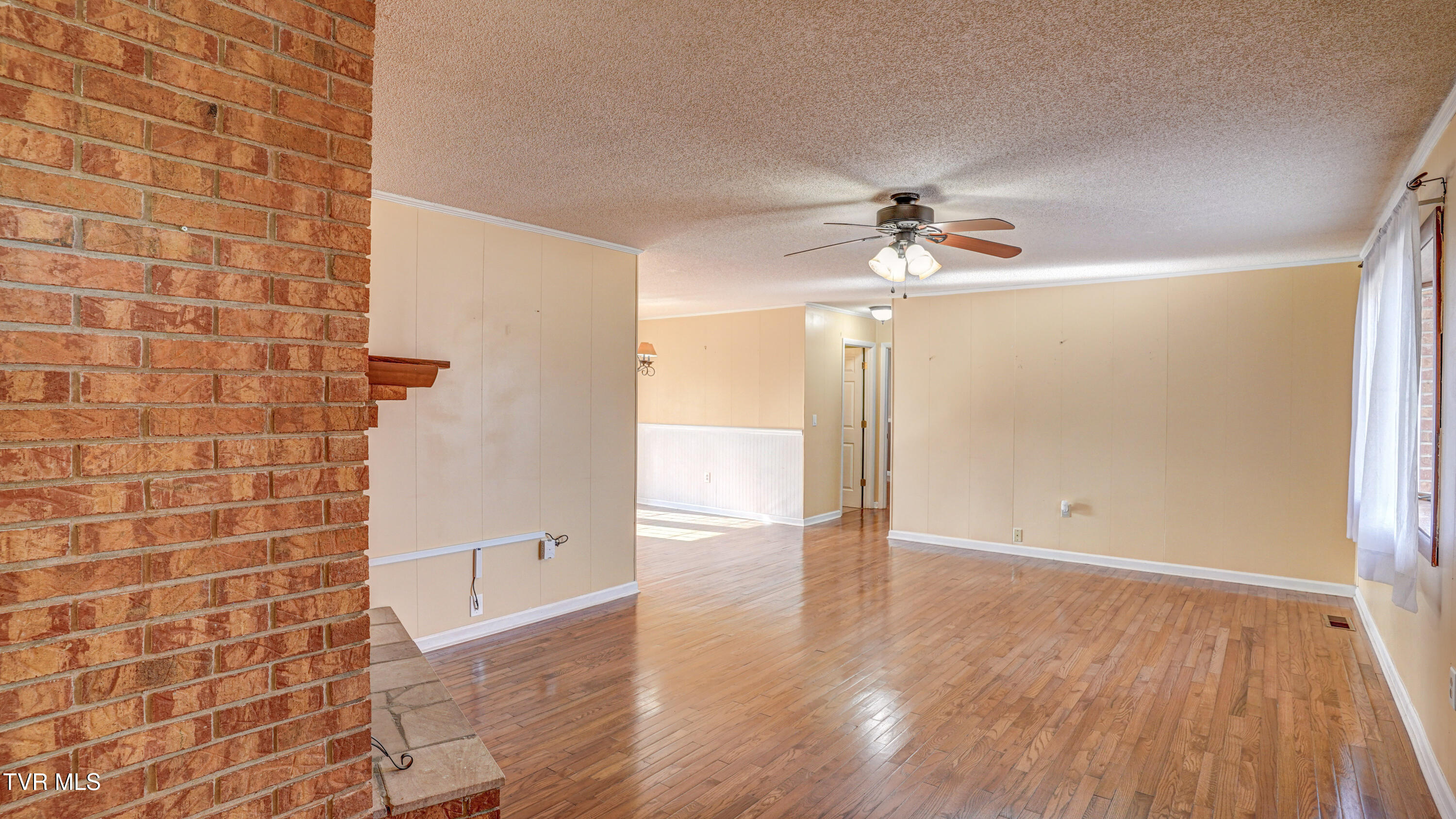 310 Winegate Road Blountville, TN 37617 - Photo 10 of 50 DSC02912_3_4_5_6