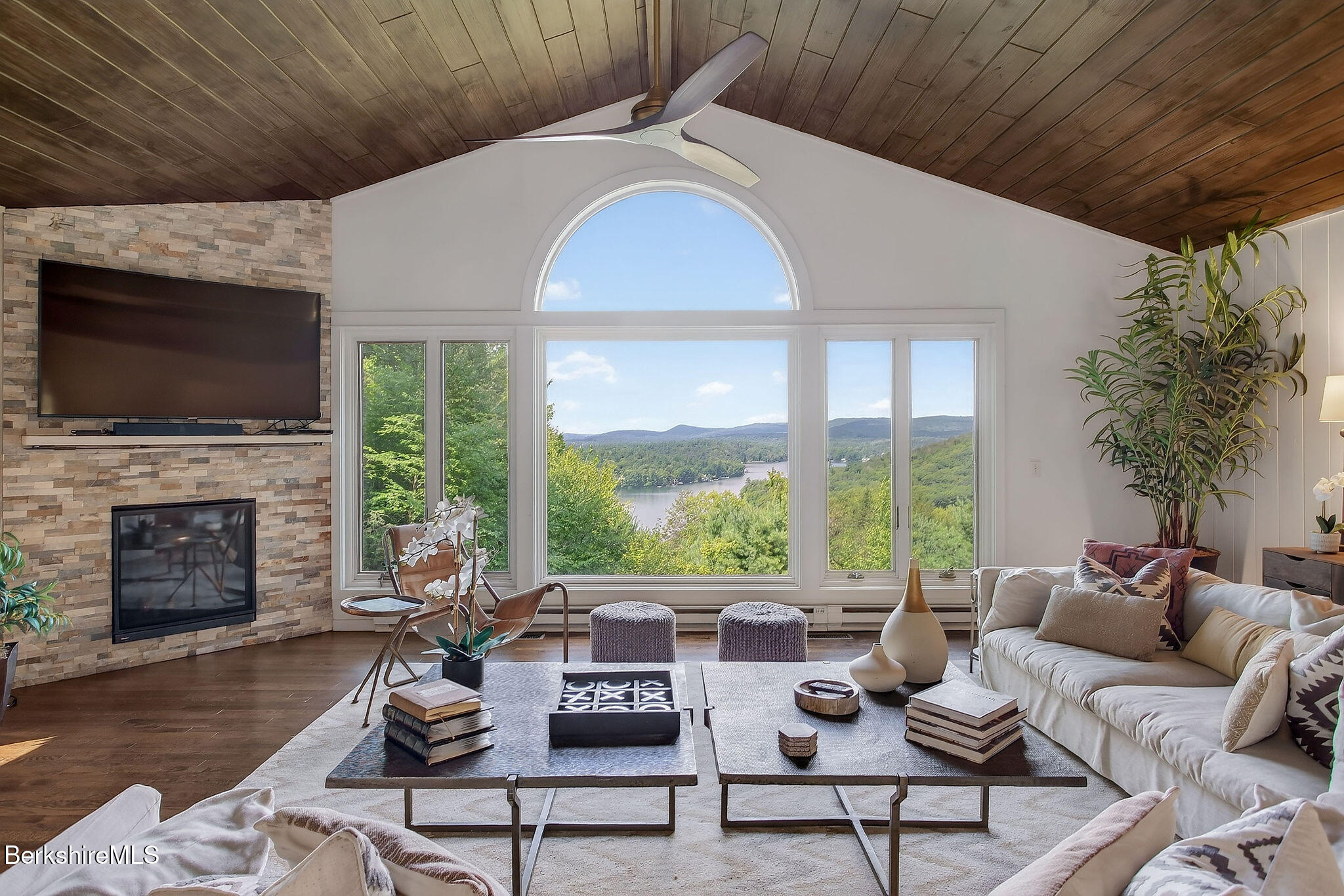 75 Laurel Hill Road Monterey, MA 01245 - Photo 2 of 40 0035-living-room