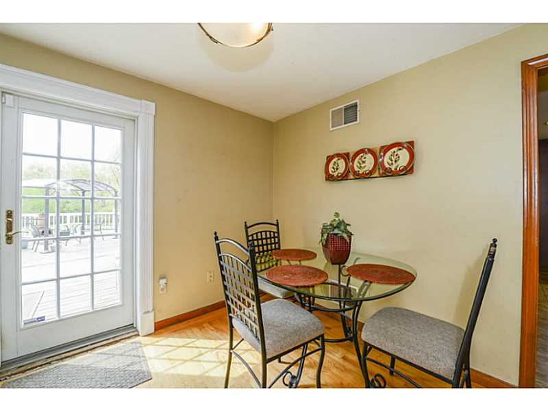 392 Hope Furnace Road Coventry, RI 02816 - Photo 7 of 25 Dining Area.