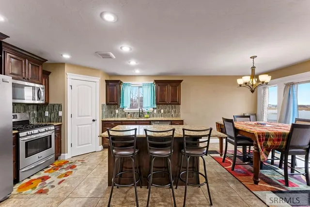 $465,000 | 6020 Bryson Lane, Idaho Falls, ID 83402