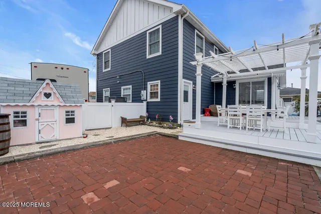 $999,999 | 1204 Penguin Court, Forked River, NJ 08731