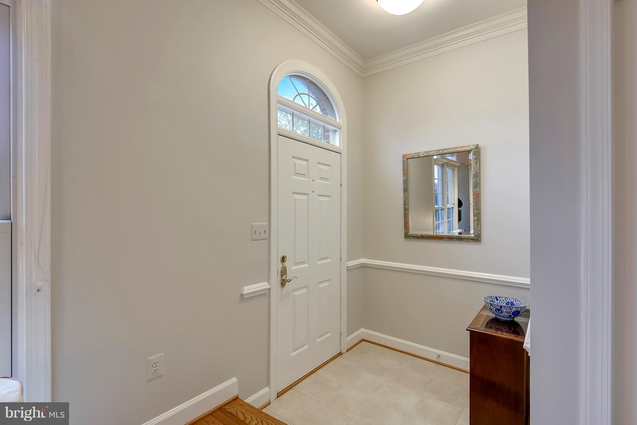 8524 Bells Ridge Terrace Potomac, MD 20854 - Photo 3 of 30 Interior (General)