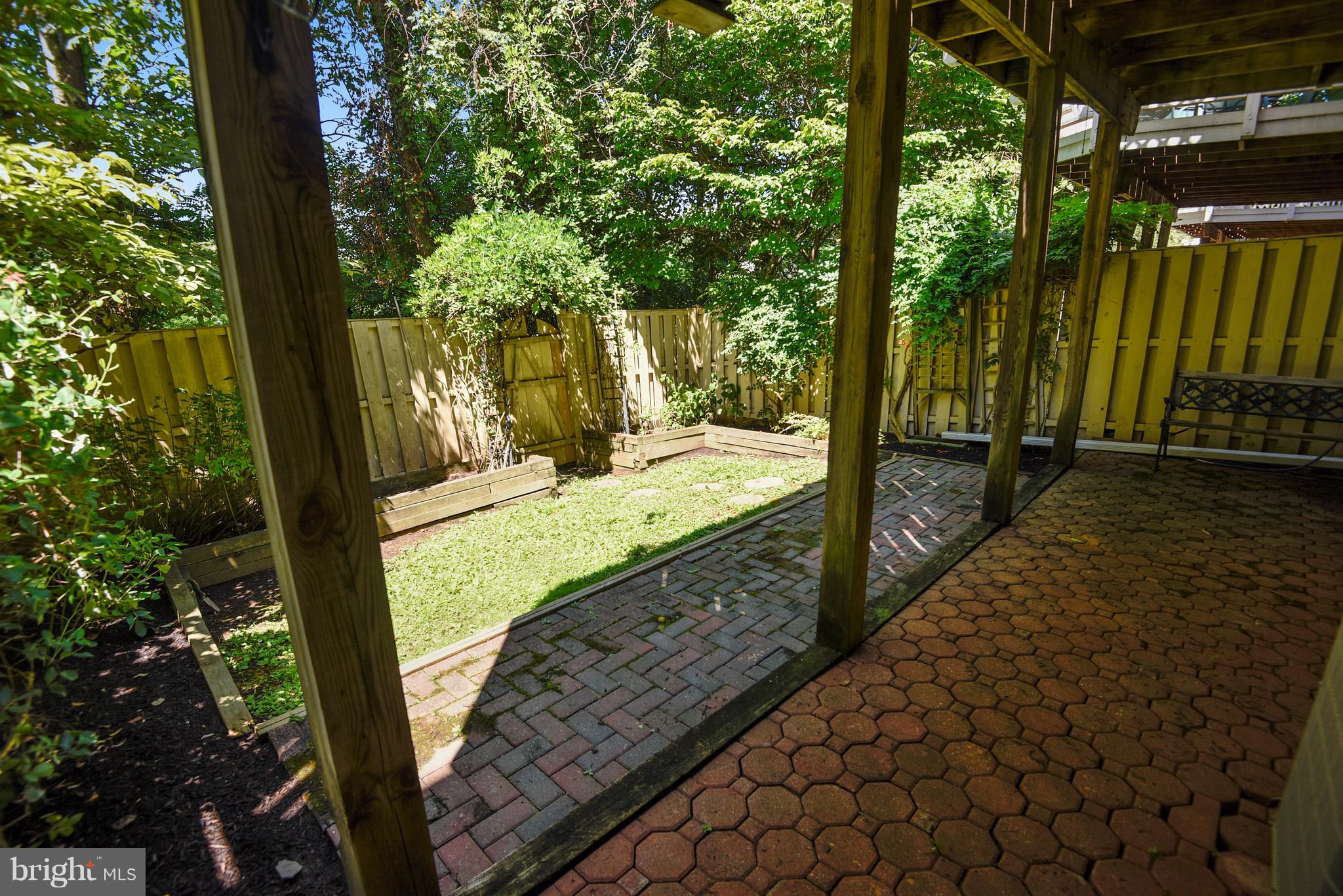 8524 Bells Ridge Terrace Potomac, MD 20854 - Photo 26 of 30 Exterior (Rear)