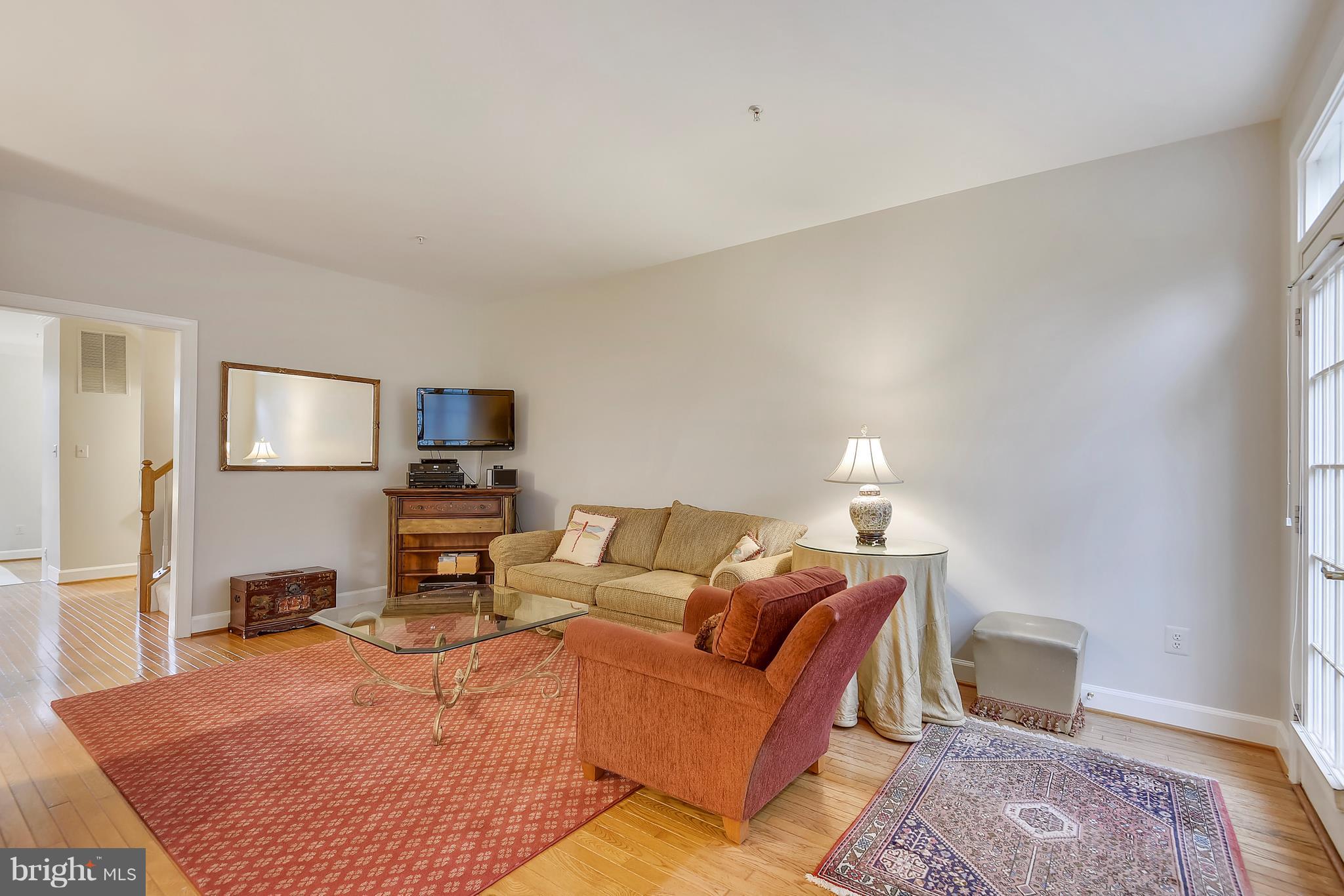 8524 Bells Ridge Terrace Potomac, MD 20854 - Photo 6 of 30 Family Room
