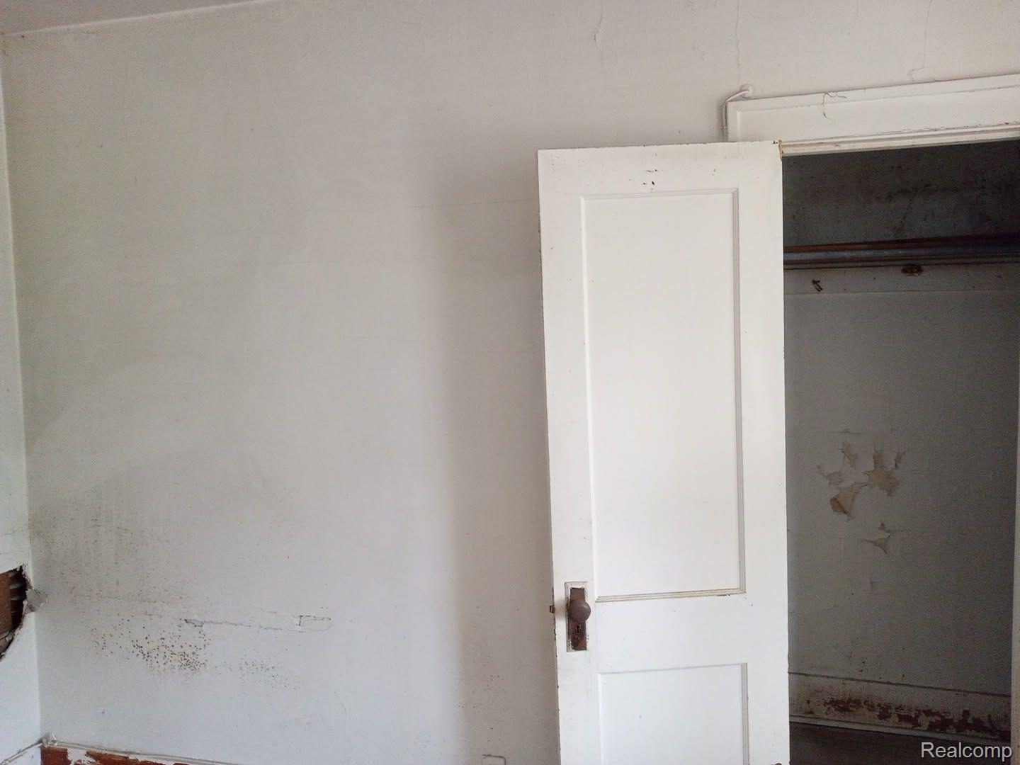 7477 Prairie Street Detroit, MI 48210 - Photo 18 of 37 Gallery Image 18