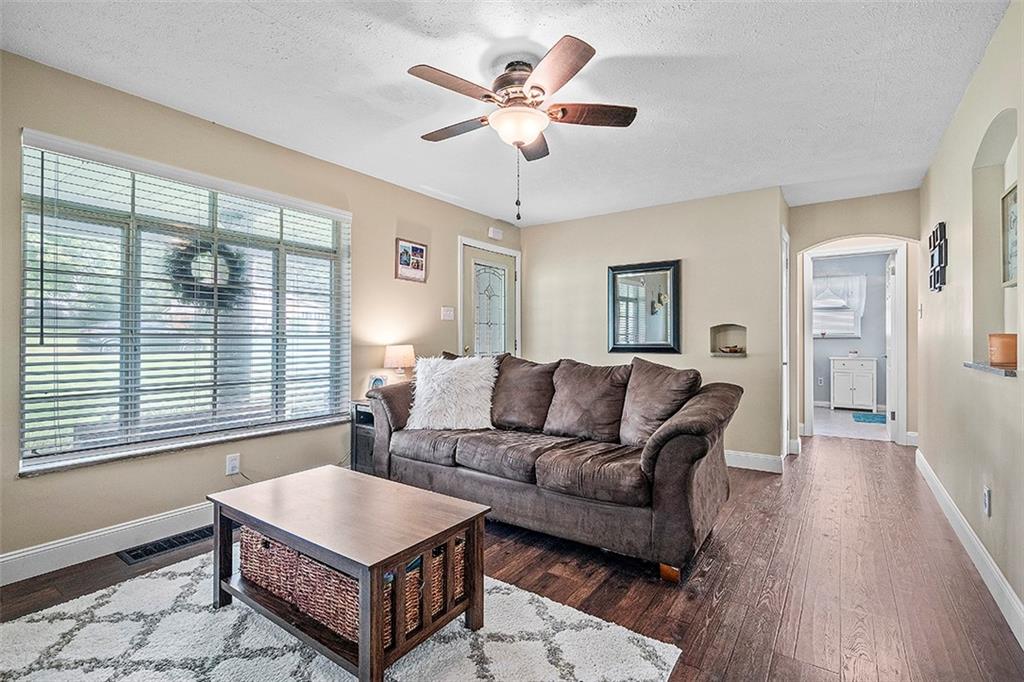 8 Ellen Drive McKees Rocks, PA 15136 - Photo 8 of 25 a living room with furniture and a large window