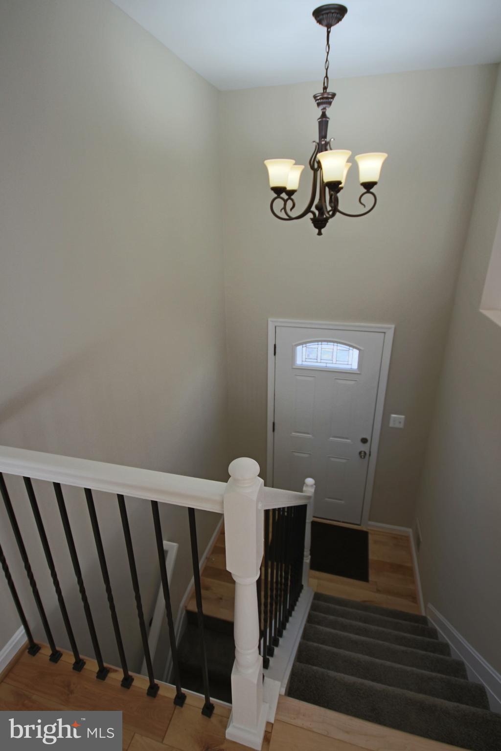 215 Kenwood Road Pasadena, MD 21122 - Photo 2 of 22 Foyer