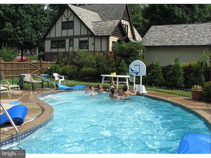 429 Vernon Road Jenkintown, PA 19046 - Photo 24 of 25 Pool
