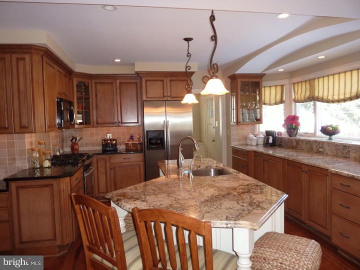 429 Vernon Road Jenkintown, PA 19046 - Photo 4 of 25 Kitchen