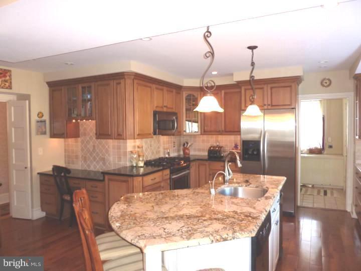 429 Vernon Road Jenkintown, PA 19046 - Photo 6 of 25 Kitchen