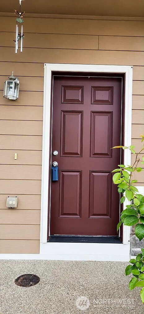 2422 Stafford Way Bothell, WA 98012 - Photo 3 of 32 Gallery Image 3
