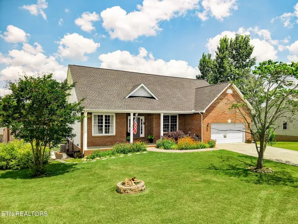 $649,900 | 5129 Eagle Crossing Drive, Maryville, TN 37801