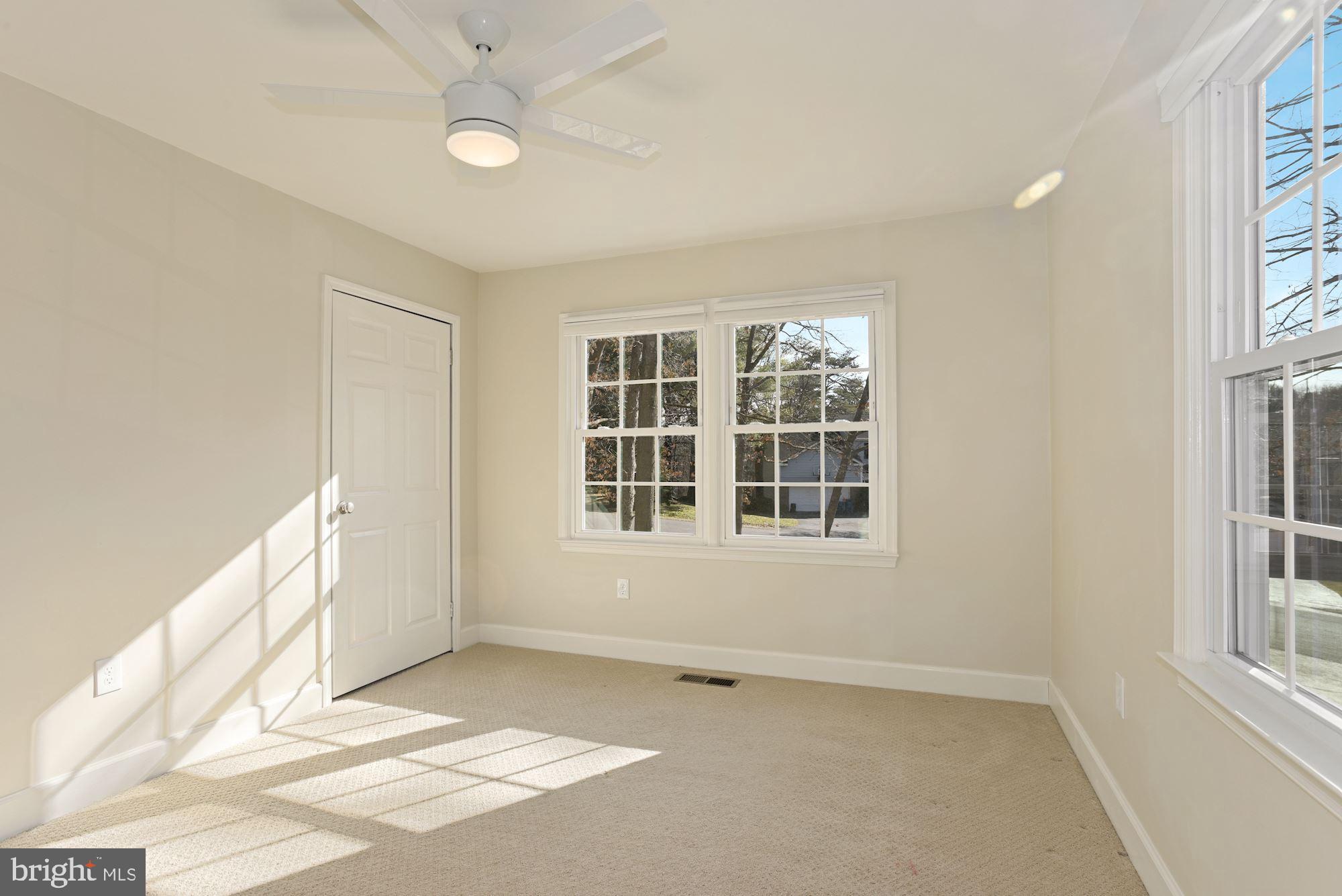10712 Oldfield Drive Reston, VA 20191 - Photo 26 of 38 Bedroom 2