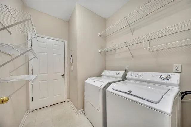 $344,000 | 1430 Settlers Walk Way, Unit 13, Marietta, GA 30060