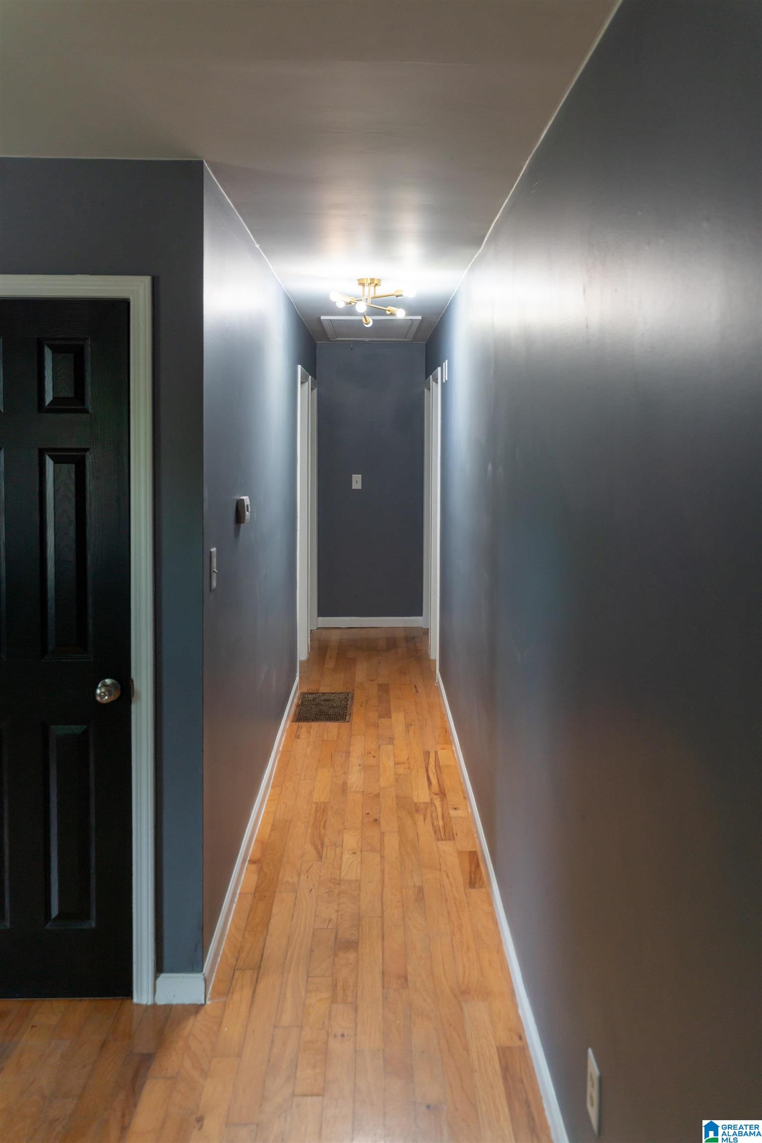 1617 Warrior Road Birmingham, AL 35208 - Photo 4 of 18