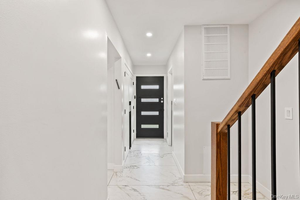 12 Sneden Court Spring Valley, NY 10977 - Photo 5 of 39