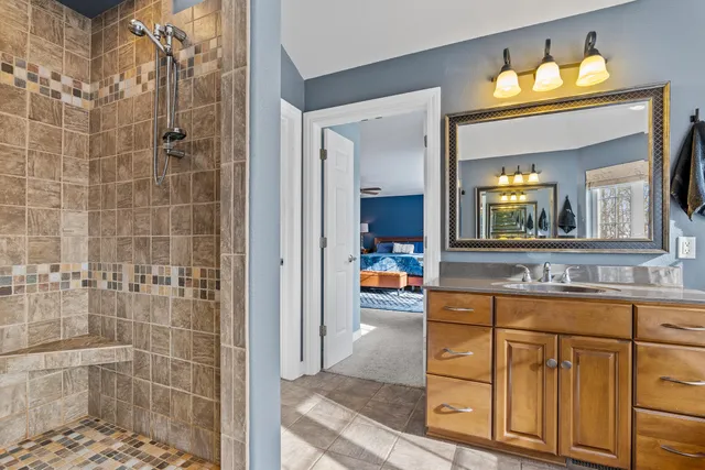 $720,000 | 517 Oriole Lane, Howards Grove, WI 53083