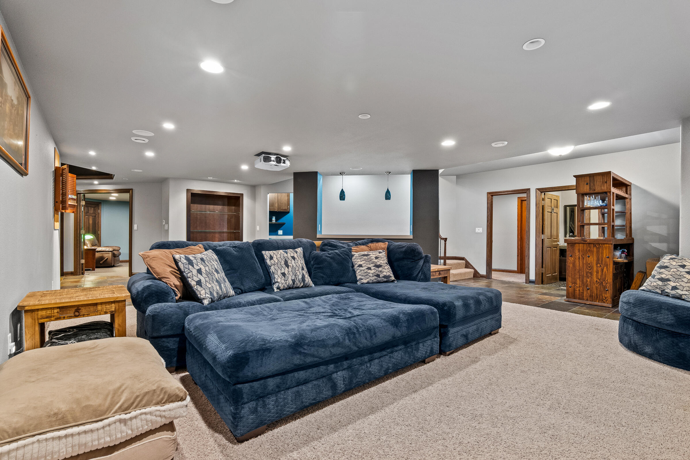 517 Oriole Lane Howards Grove, WI 53083 - Photo 38 of 68 Family Room