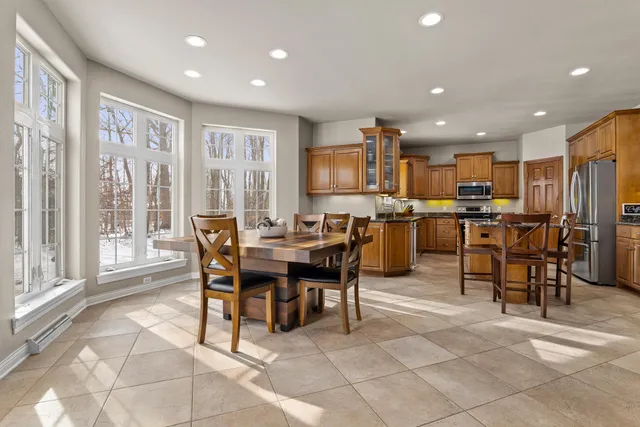 $720,000 | 517 Oriole Lane, Howards Grove, WI 53083