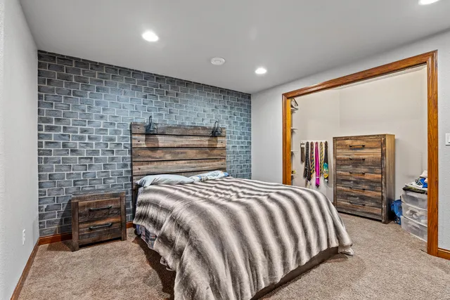 $720,000 | 517 Oriole Lane, Howards Grove, WI 53083