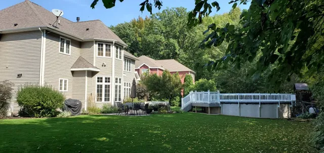 $720,000 | 517 Oriole Lane, Howards Grove, WI 53083