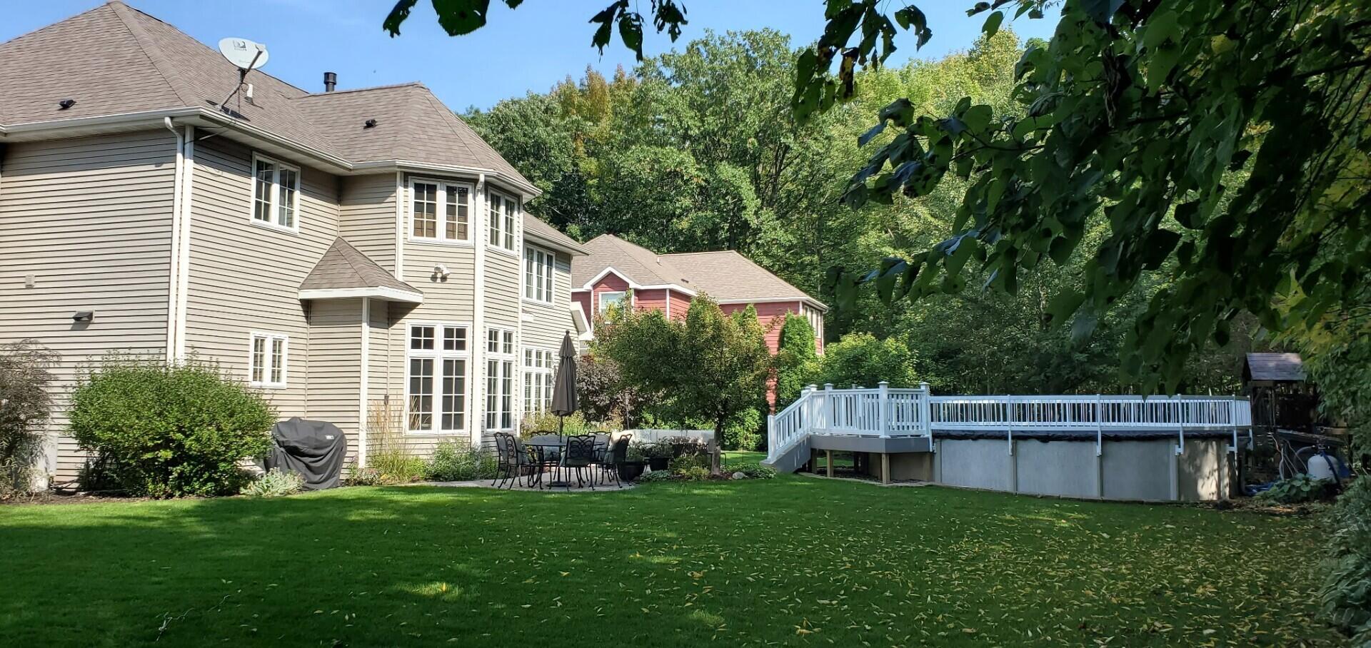 517 Oriole Lane Howards Grove, WI 53083 - Photo 63 of 68 Seller Photo - Above Ground Pool