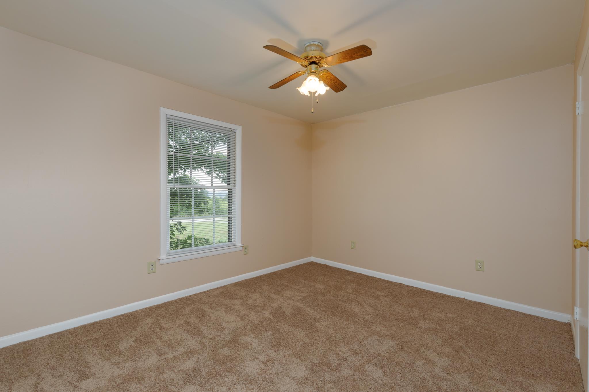 1143 Lawrence Road Murfreesboro, TN 37128 - Photo 8 of 14 Master bedroom has neutral colors and ceiling fan! 1143 & 1145 Lawrence Rd, Murfreesboro, TN 37128
