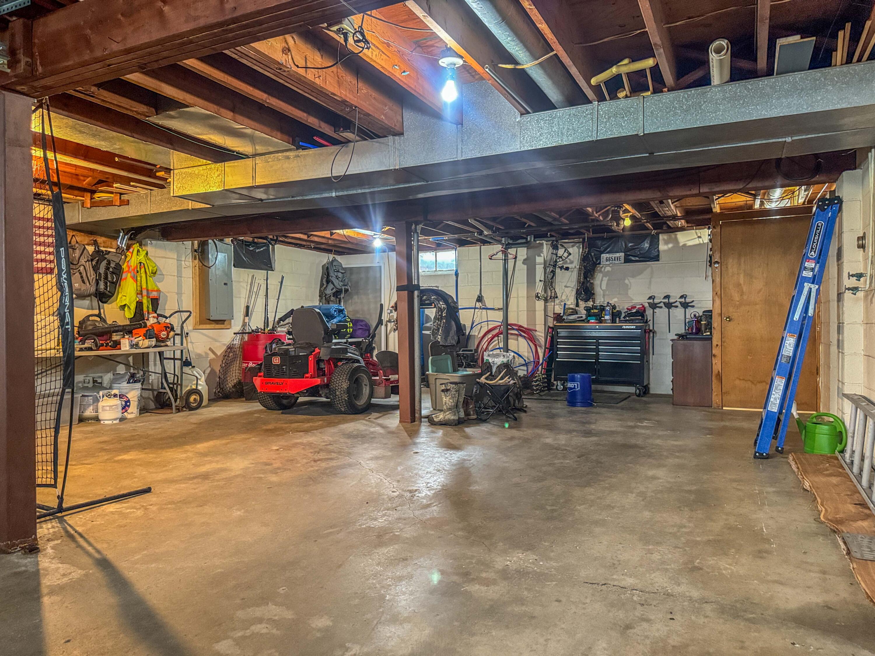 3770 Bosart Road Springfield, OH 45503 - Photo 47 of 53 Garage