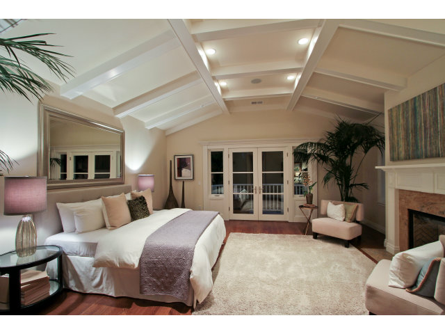 19 Prado Secoya Street Atherton, CA 94027 - Photo 10 of 24