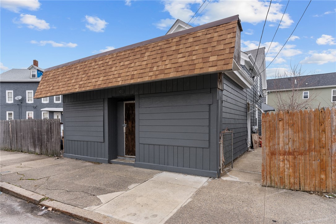 12 Whitman Street Pawtucket, RI 02860 - Photo 21 of 22