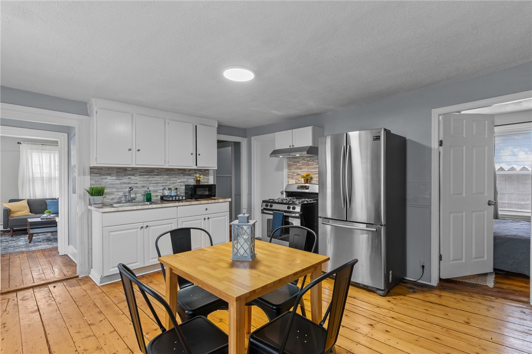 12 Whitman Street Pawtucket, RI 02860 - Photo 10 of 22