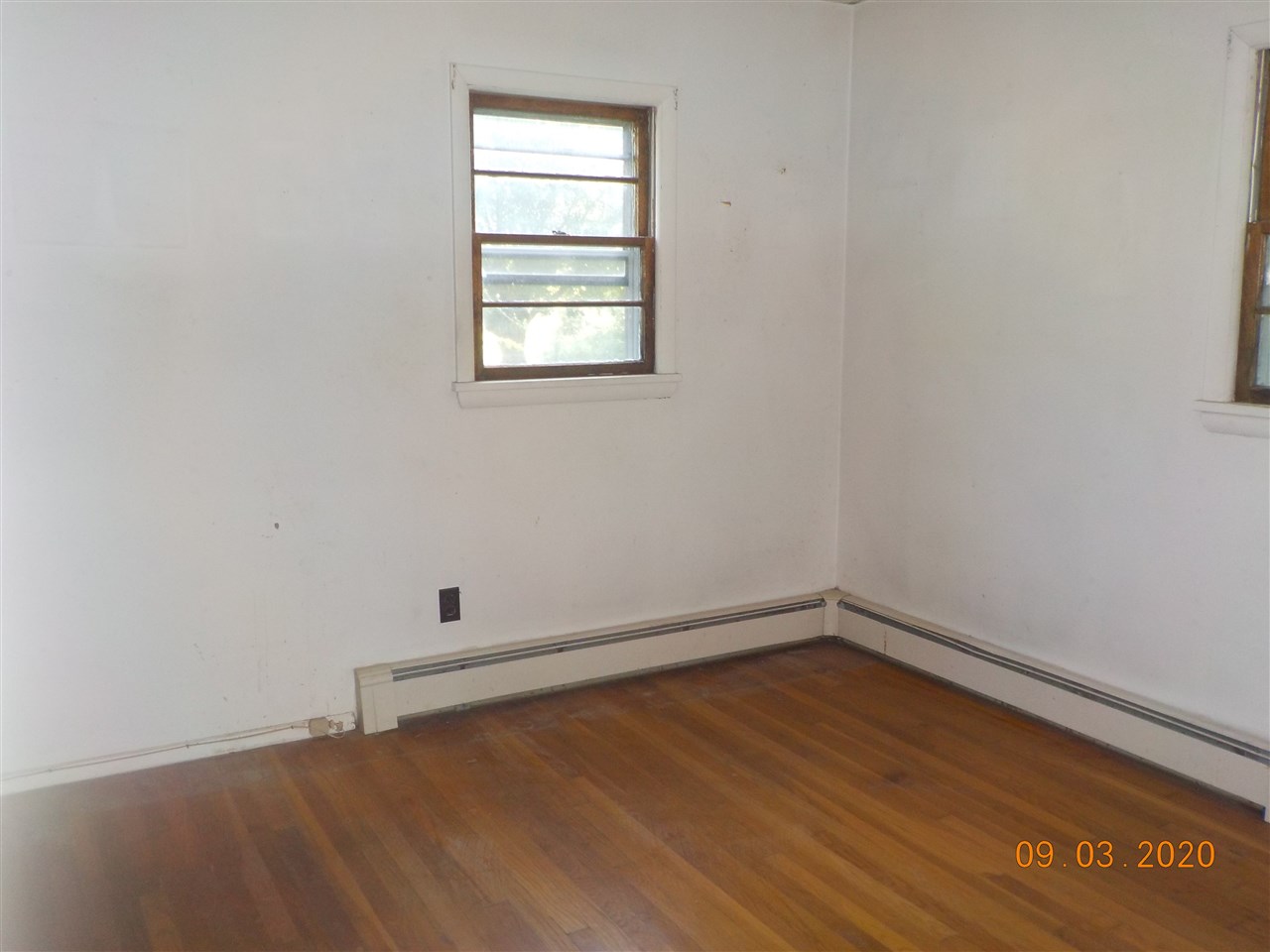 2945 Oak Ridge Road Mount Crawford, VA 22841 - Photo 11 of 19 an empty room with a window