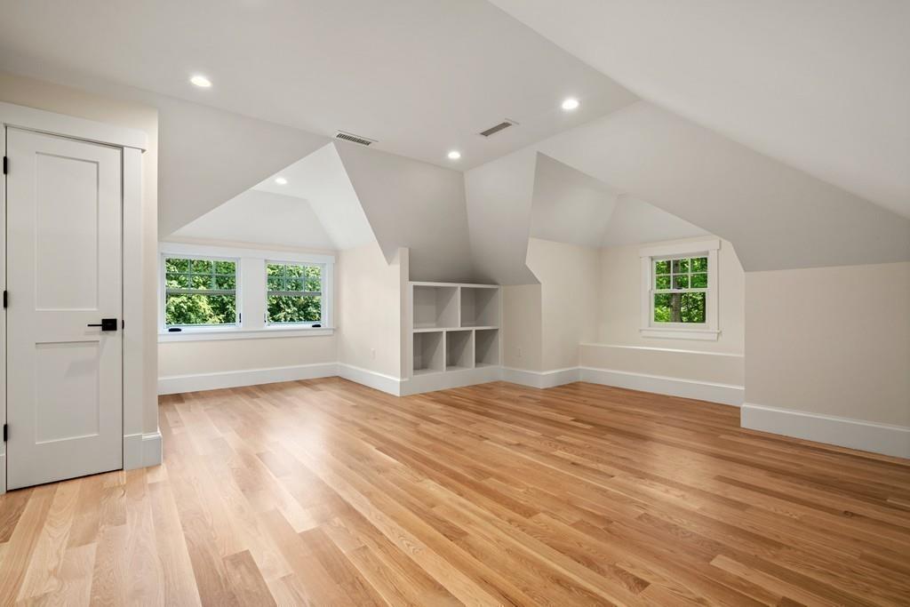 122 Clinton Road Brookline, MA 02445 - Photo 23 of 30