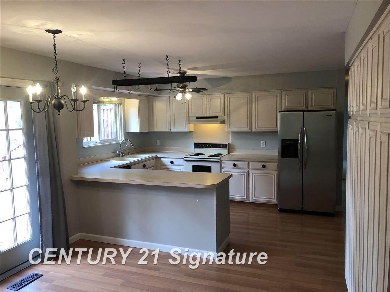 7055 North Linden Road Mount Morris, MI 48458 - Photo 2 of 15