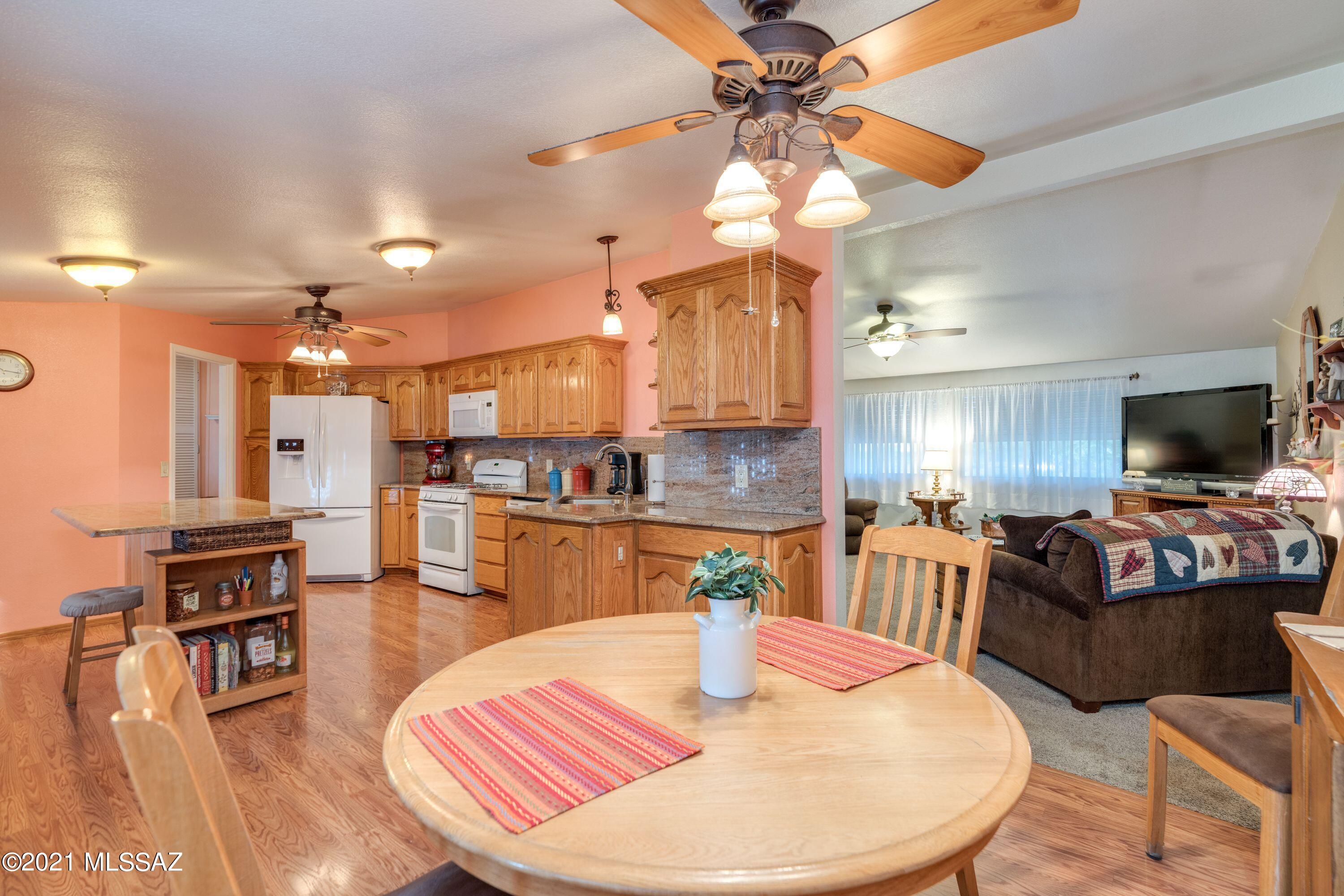 2711 West Curtis Road Tucson, AZ 85705 - Photo 1 of 32 Gallery Image 1