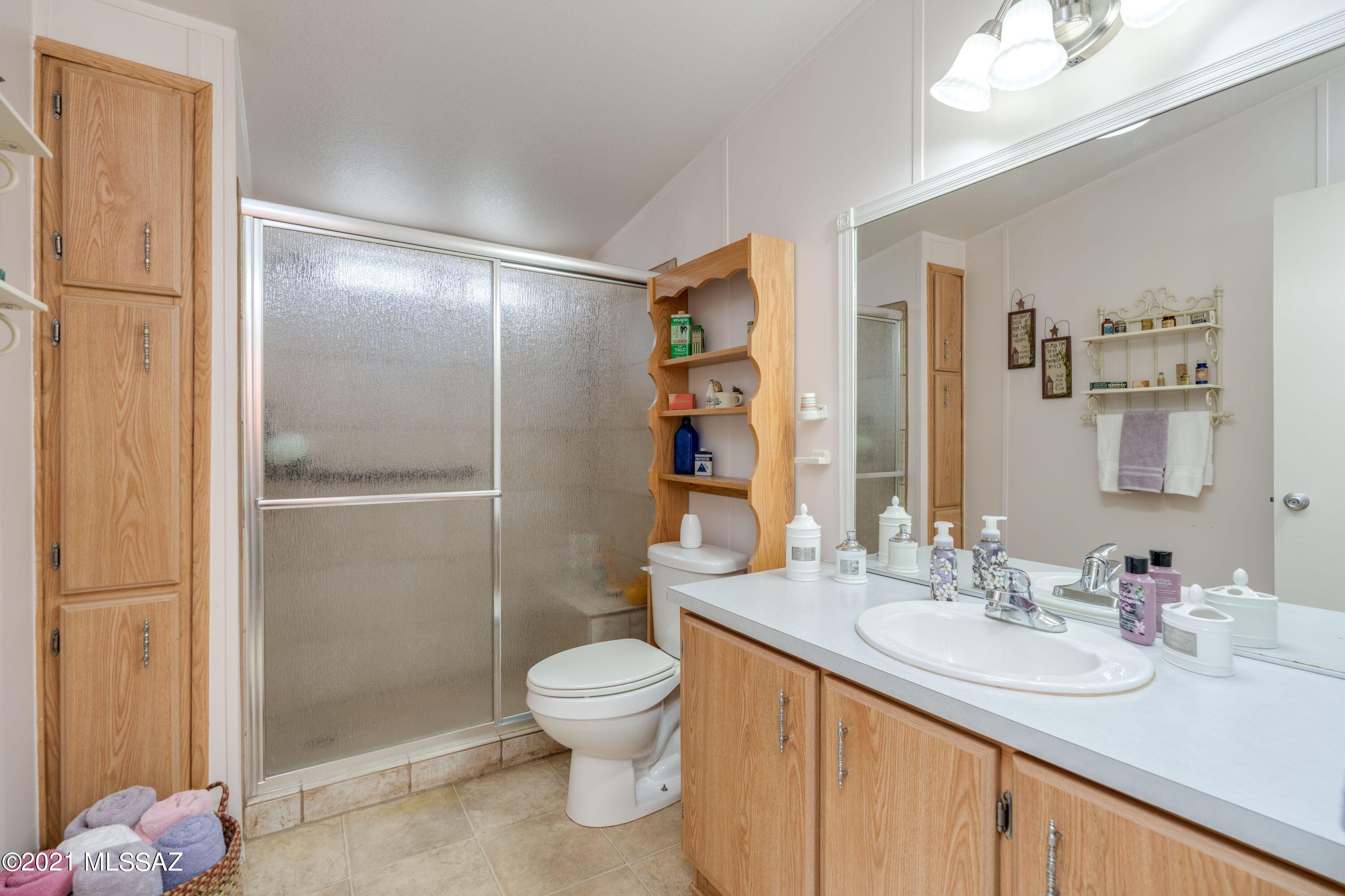 2711 West Curtis Road Tucson, AZ 85705 - Photo 12 of 32 Gallery Image 12