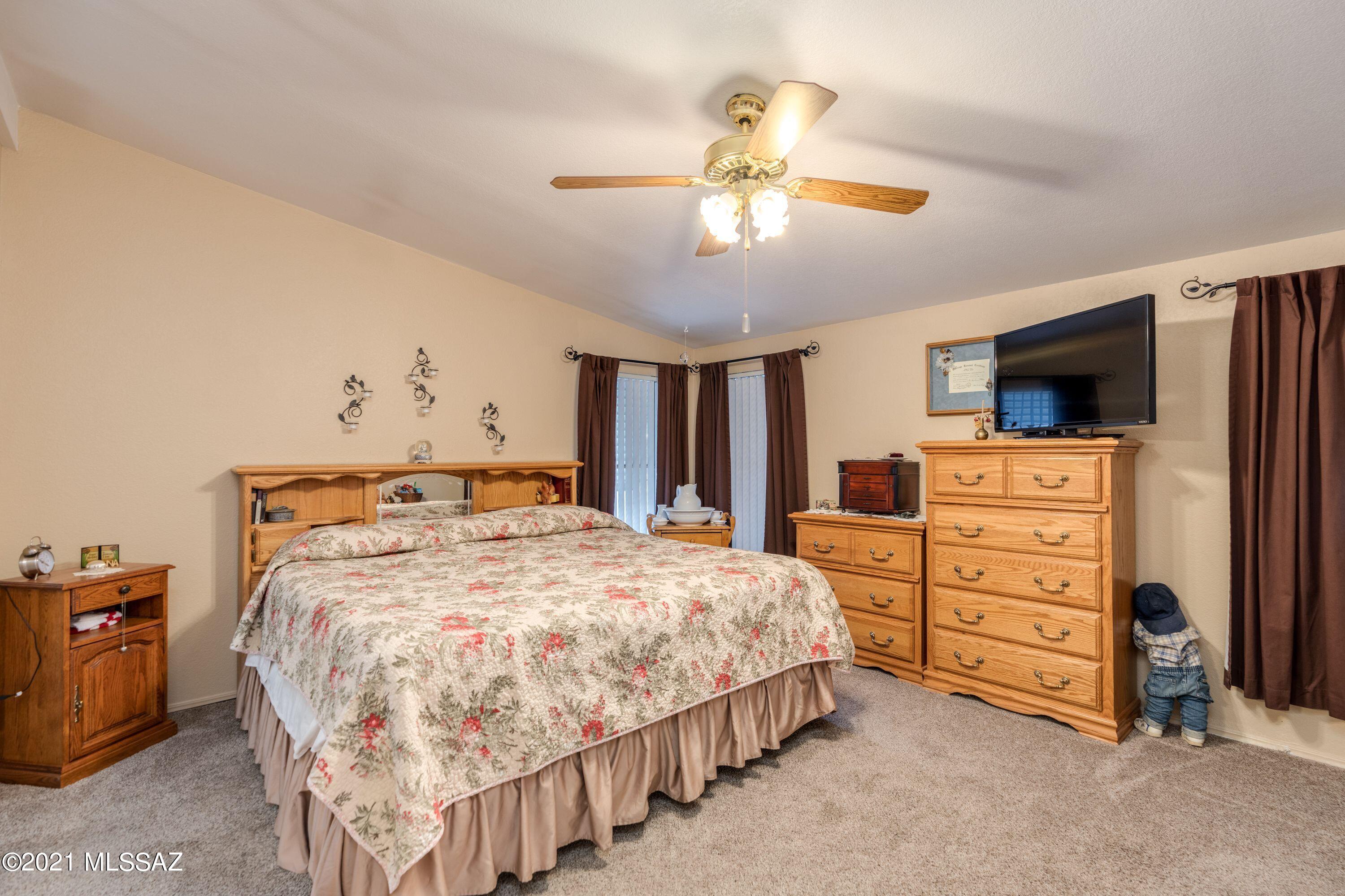 2711 West Curtis Road Tucson, AZ 85705 - Photo 14 of 32 Gallery Image 14