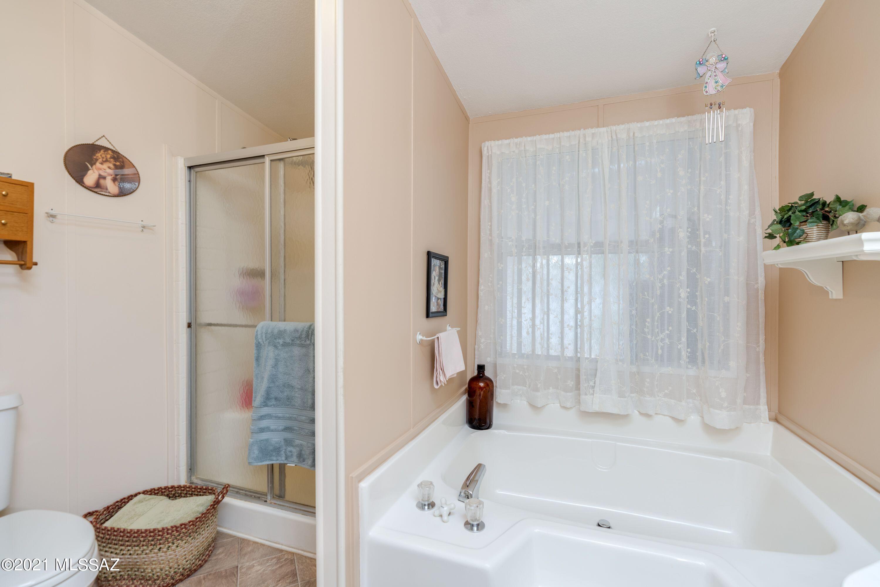 2711 West Curtis Road Tucson, AZ 85705 - Photo 16 of 32 Gallery Image 16